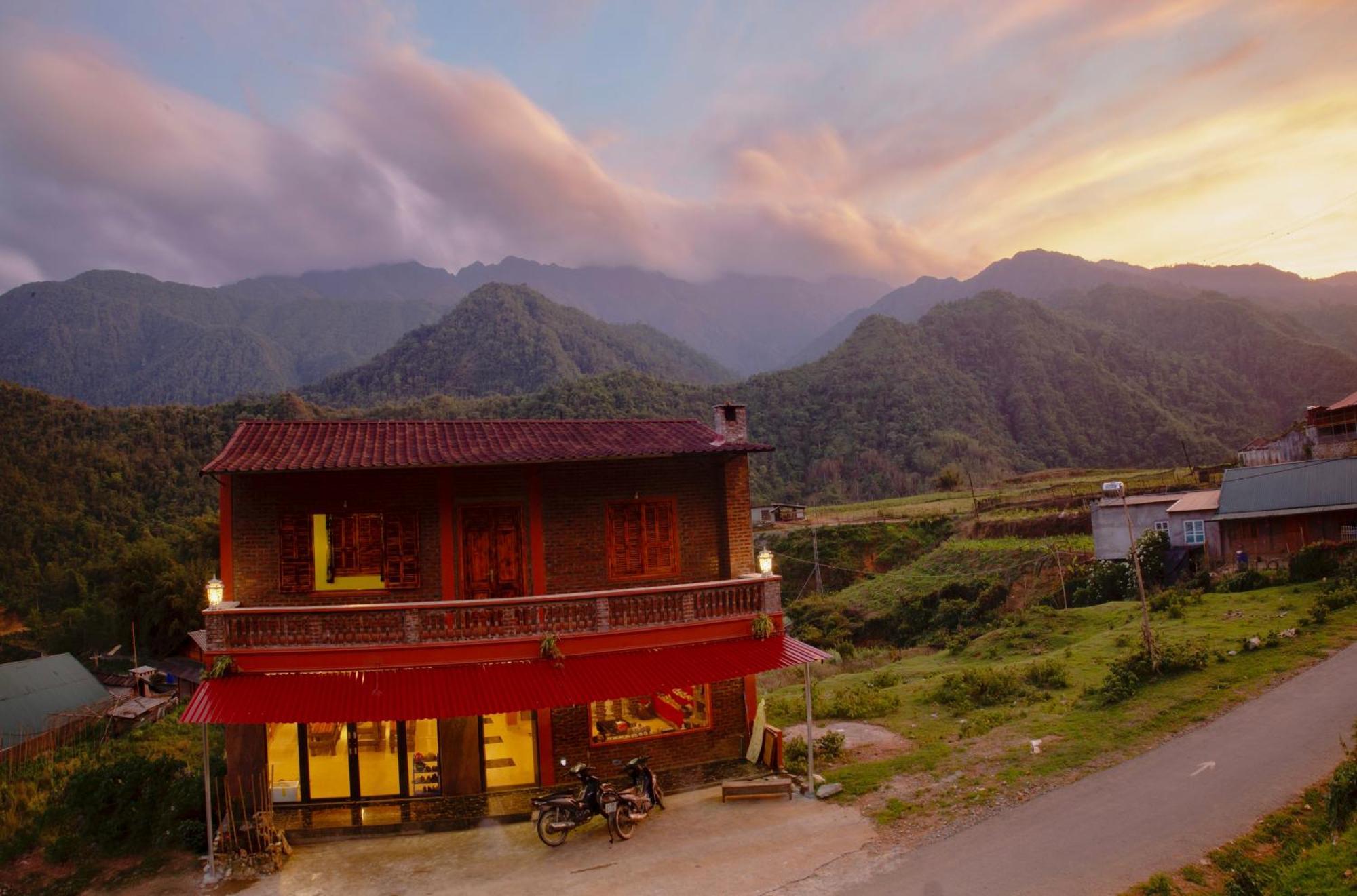 Stone Paradise Homestay Sa Pa Exterior photo